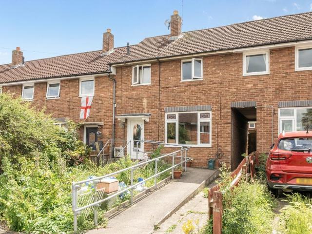2 bedroom terraced house for sale
