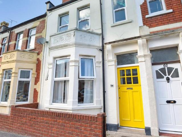 2 bedroom terraced house for sale