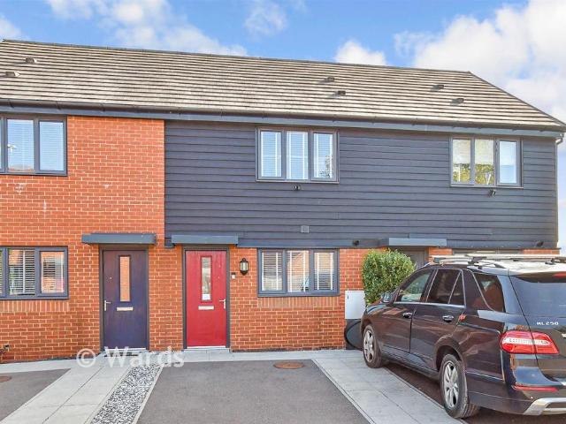 2 bedroom terraced house for sale