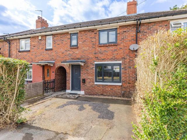 2 bedroom terraced house for sale
