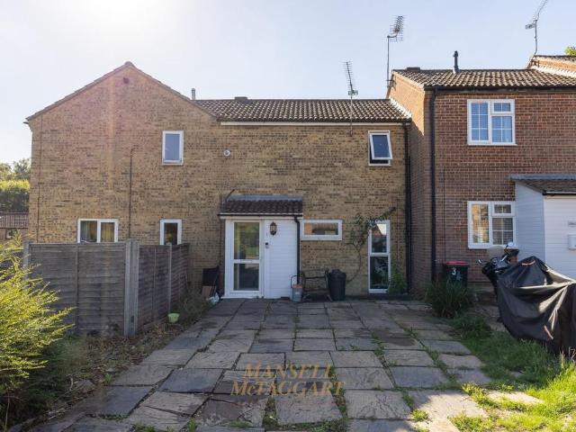 2 bedroom terraced house for sale
