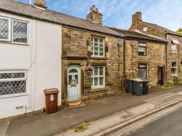 2 bedroom terraced house for sale