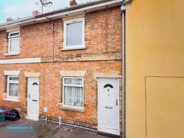 2 bedroom terraced house for sale