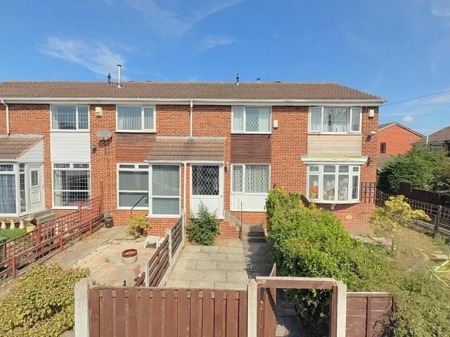 2 bedroom terraced house for sale