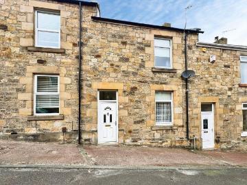 North East, North England - Fireplace, Equipped kitchen