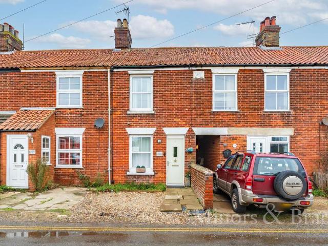 2 bedroom terraced house for sale