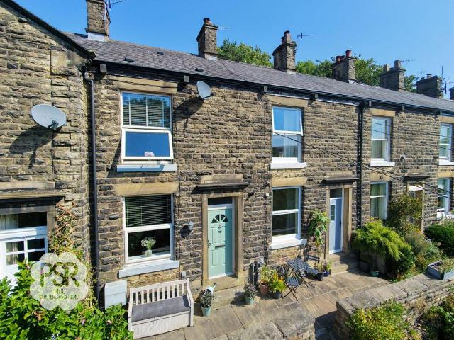 2 bedroom terraced house for sale