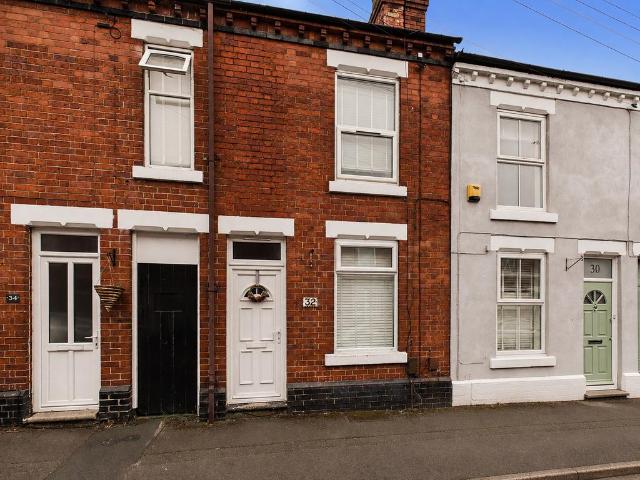 2 bedroom terraced house for sale
