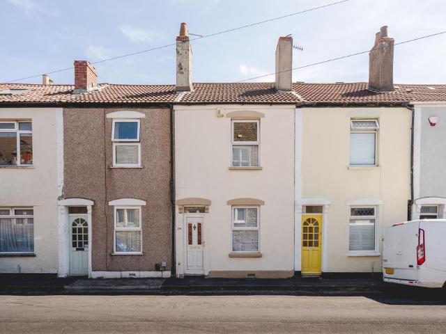 2 bedroom terraced house for sale