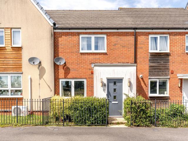 2 bedroom terraced house for sale