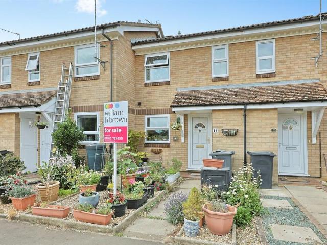 2 bedroom terraced house for sale