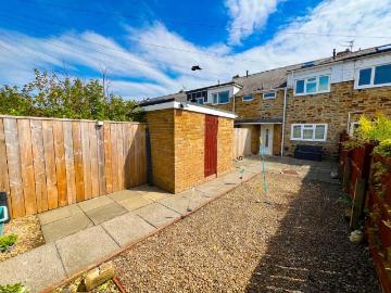 2 bedroom terraced house for sale