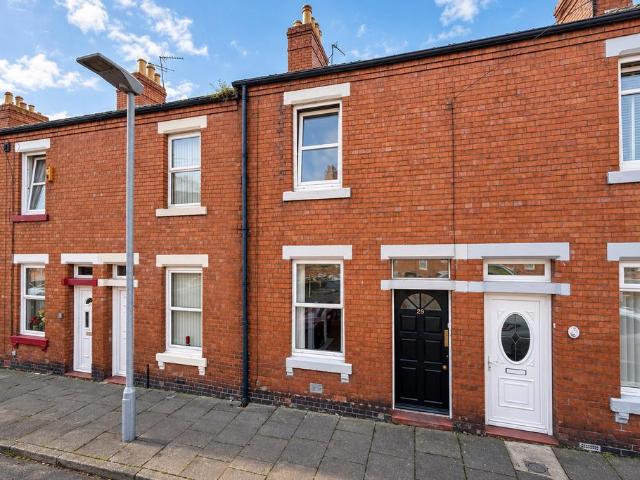 2 bedroom terraced house for sale