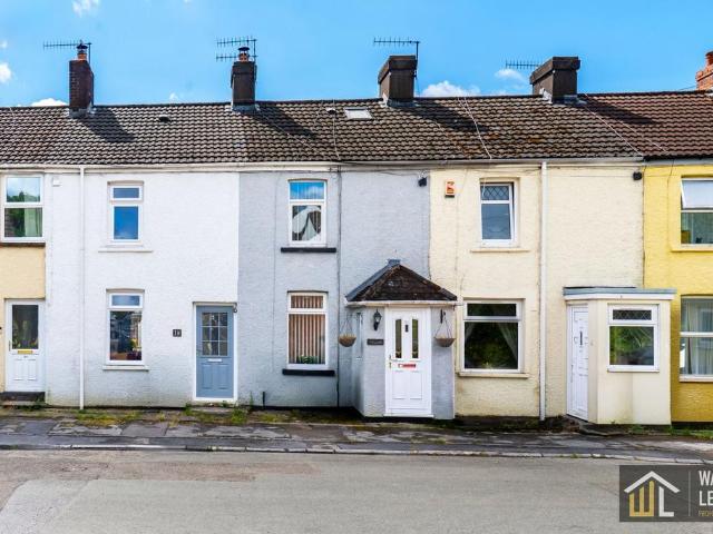 2 bedroom terraced house for sale