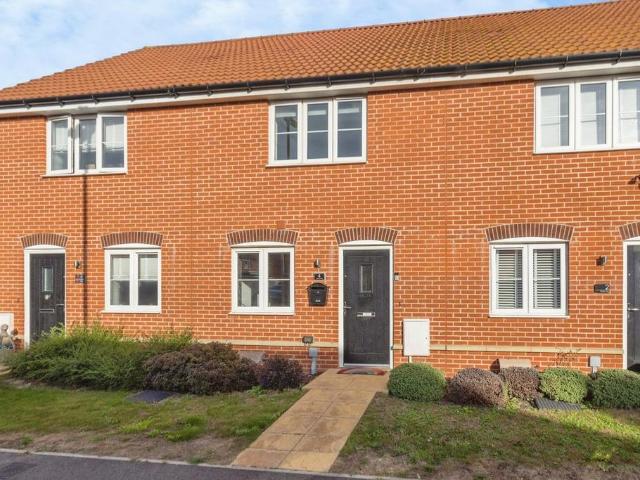 2 bedroom terraced house for sale
