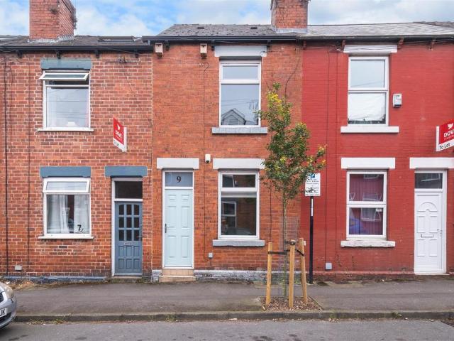 2 bedroom terraced house for sale
