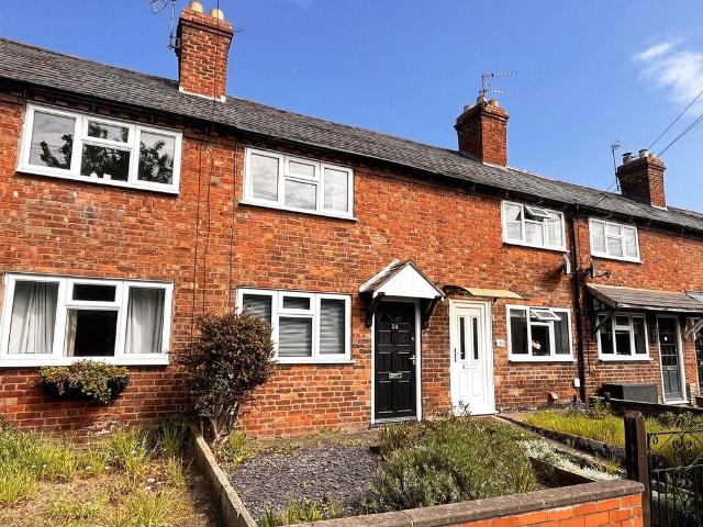 2 bedroom terraced house for sale