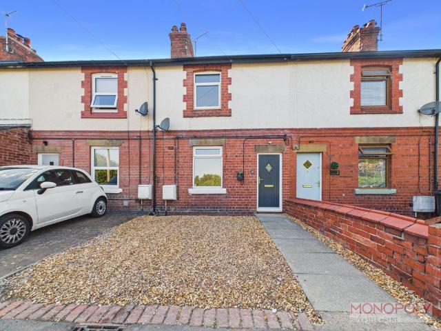 2 bedroom terraced house for sale