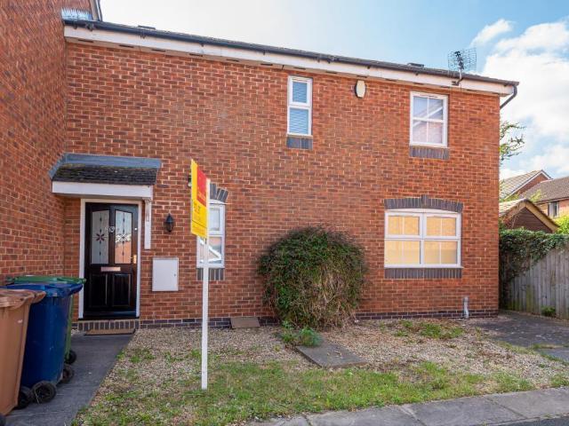 2 bedroom end of terrace house for sale