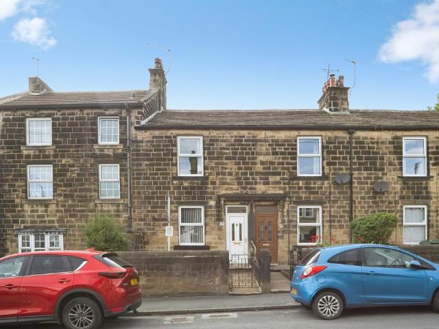 2 bedroom terraced house for sale