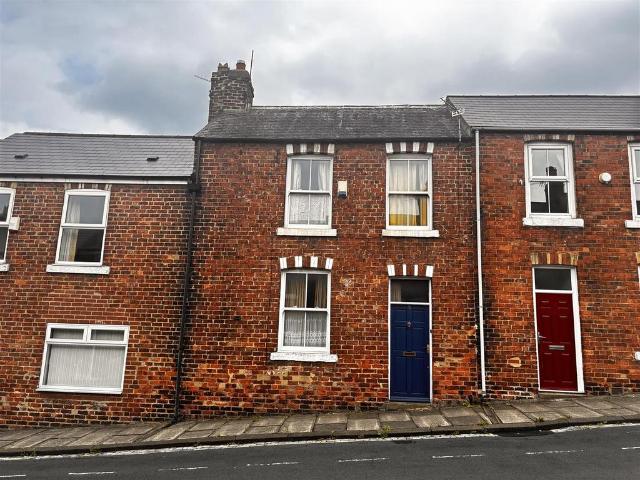 2 bedroom terraced house for sale