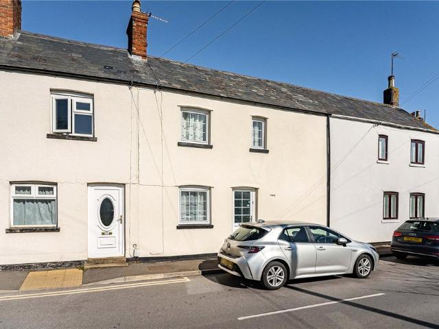 2 bedroom terraced house for sale