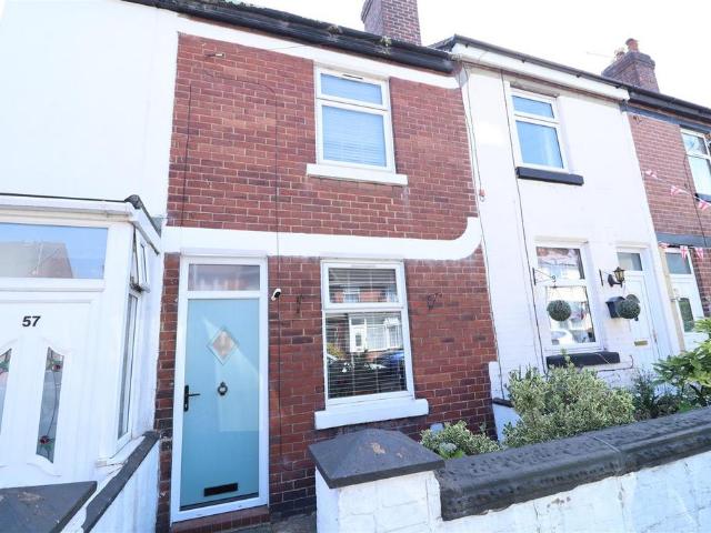 2 bedroom terraced house for sale