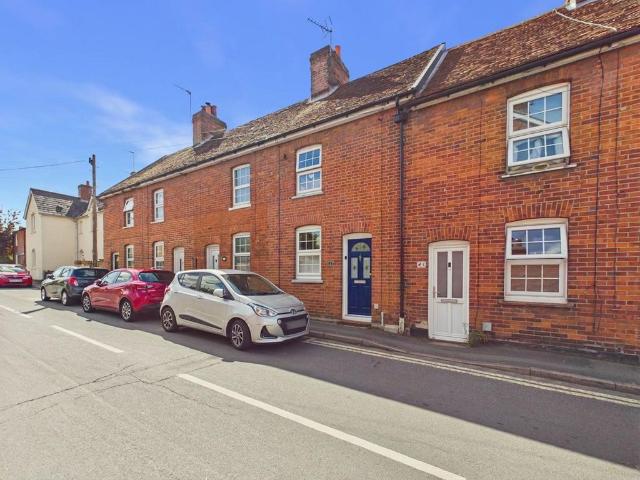 2 bedroom terraced house for sale