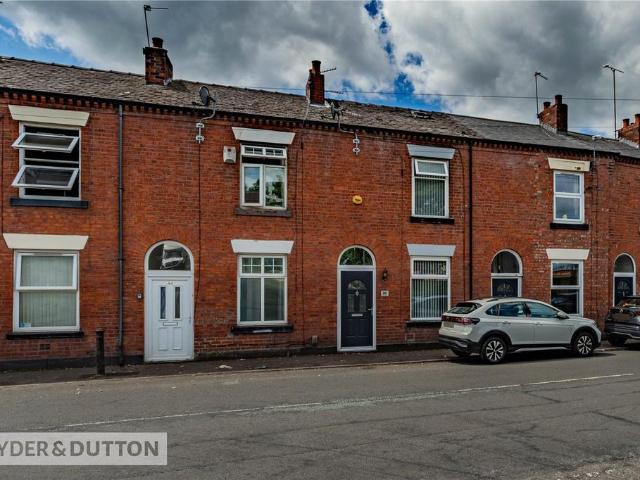 2 bedroom terraced house for sale