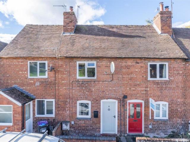 2 bedroom terraced house for sale