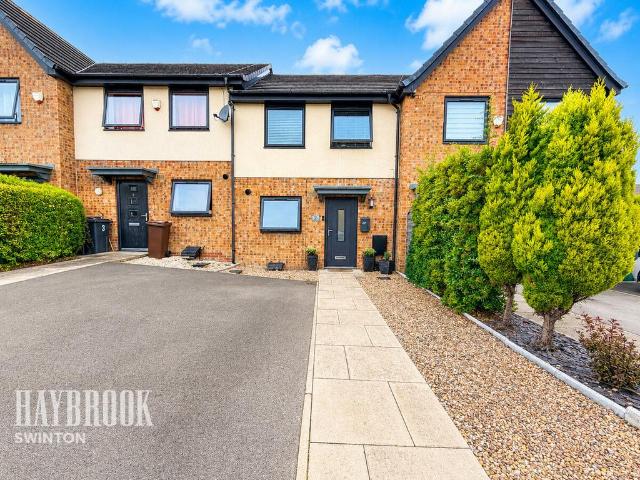2 bedroom terraced house for sale