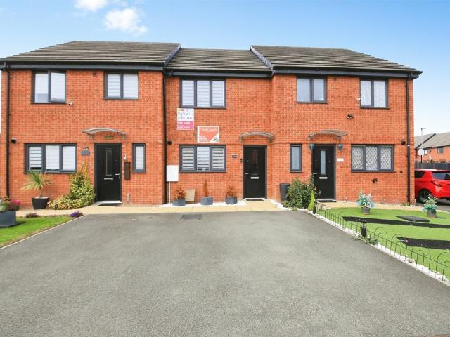 2 bedroom terraced house for sale