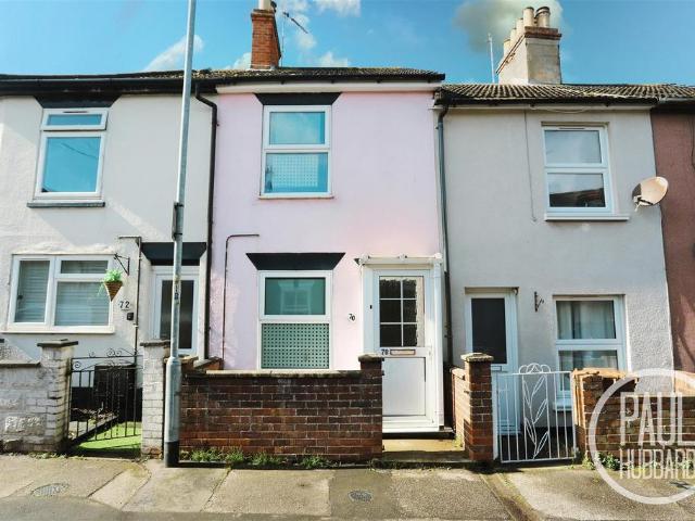 2 bedroom terraced house for sale