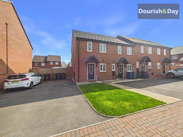 2 bedroom end of terrace house for sale