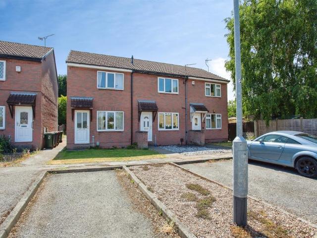 2 bedroom terraced house for sale