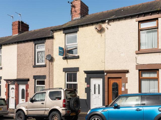 2 bedroom terraced house for sale
