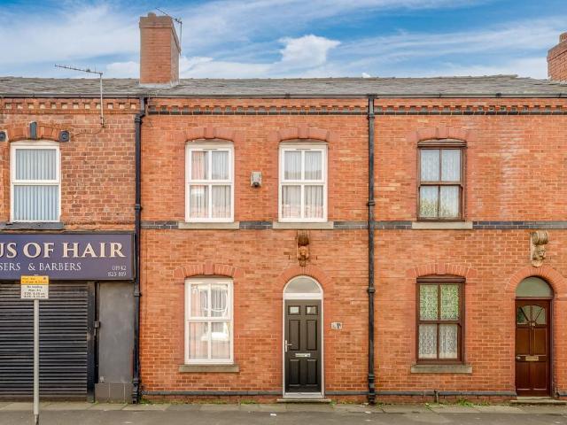 2 bedroom terraced house for sale