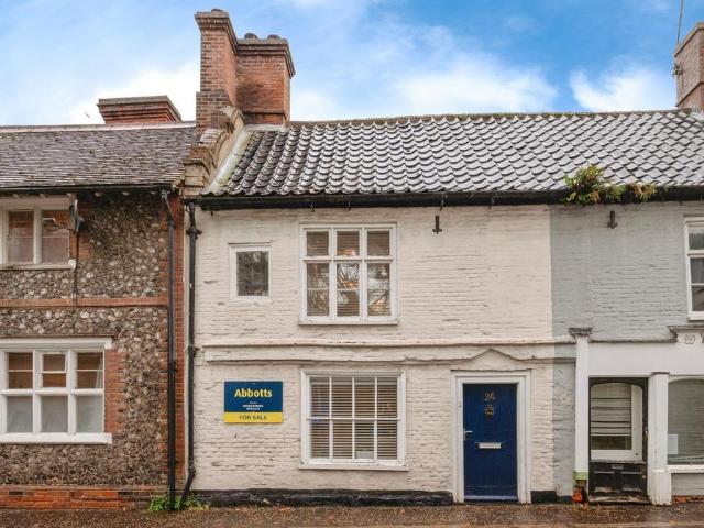 2 bedroom terraced house for sale