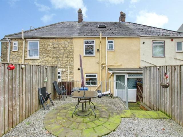 2 bedroom terraced house for sale