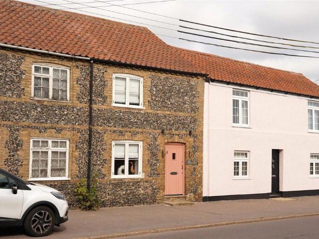 2 bedroom terraced house for sale