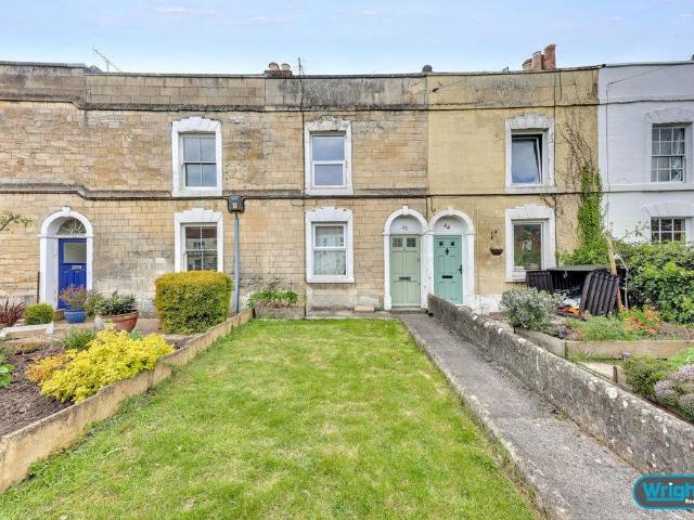 2 bedroom terraced house for sale