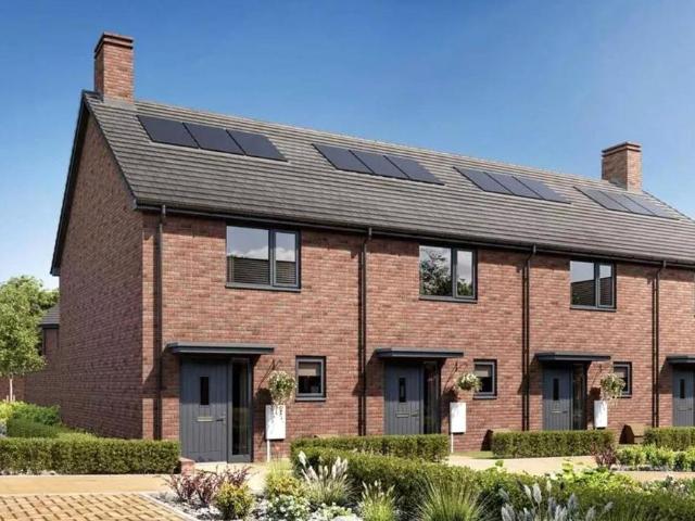 2 bedroom terraced house for sale