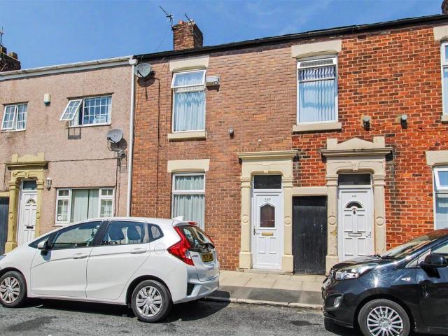 2 bedroom terraced house for sale