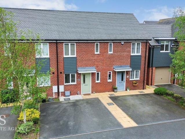 2 bedroom terraced house for sale