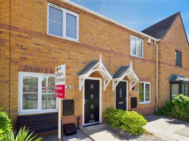 2 bedroom terraced house for sale