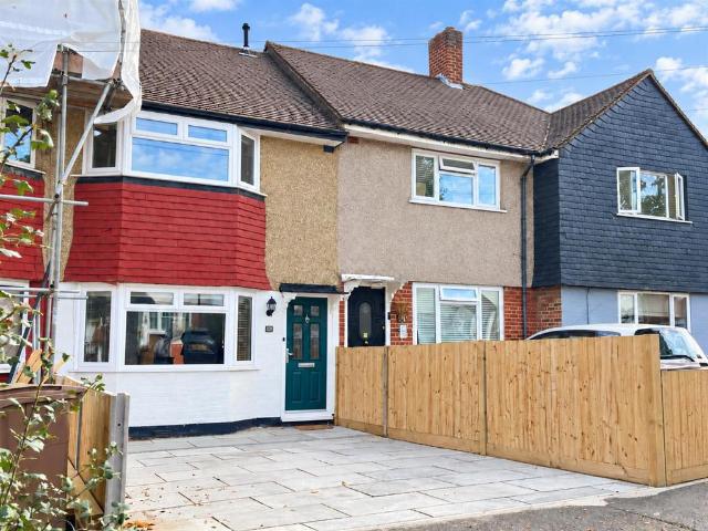 2 bedroom terraced house for sale