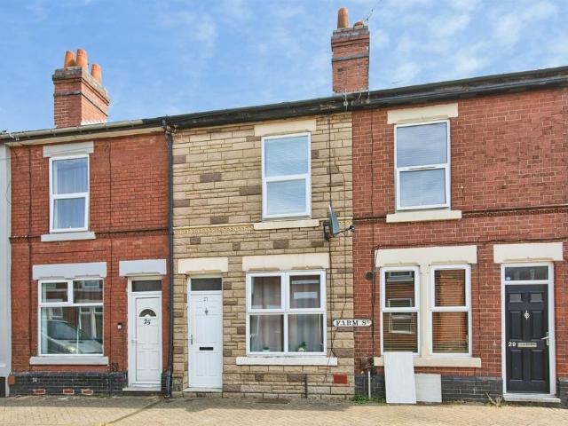 2 bedroom terraced house for sale