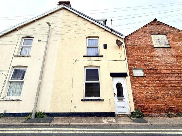 2 bedroom terraced house for sale