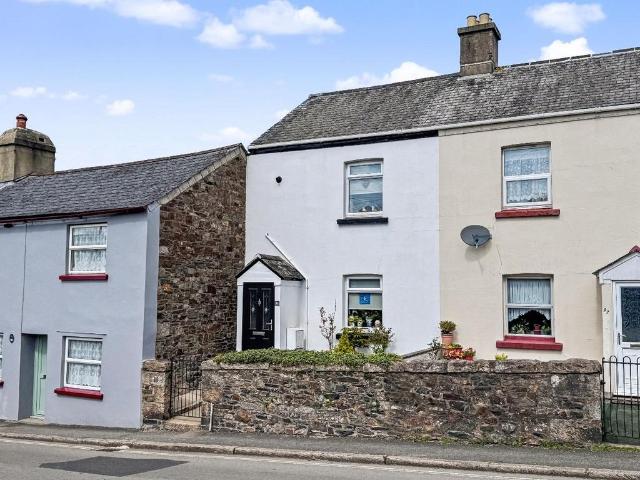 2 bedroom terraced house for sale