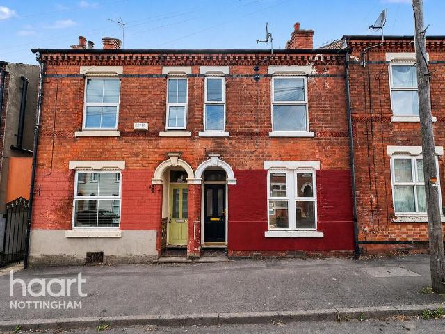 2 bedroom terraced house for sale